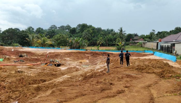 Petugas Datangi Tambang Ilegal di Tengah Pemukiman, Penambang Sudah Kabur