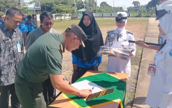 Digelar di Makodim Basel, Pelantikan OTIS SMK Negeri 1 Tukak Sadai Sarat Pesan Disiplin dan Cinta Tanah Air