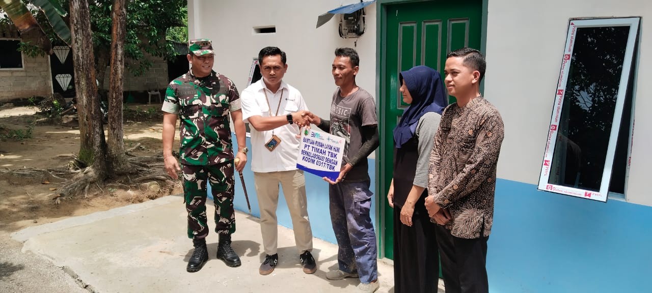 Bersama Kodim 0317/TBK, PT Timah Wujudkan Impian Nasir Miliki Rumah Layak Huni