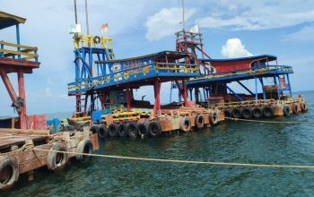 Resah, Nelayan Desak Penambang TI Tower Angkat Kaki dari Perairan Kubu