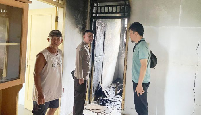 Kebakaran di Desa Batu Belubang Renggut Nyawa Pria Lansia, Puntung Rokok Jadi Dugaan Penyebab