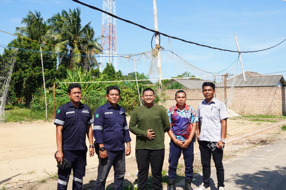 PT Timah Bantu Renovasi Lapangan Voli Air Aceng Toboali