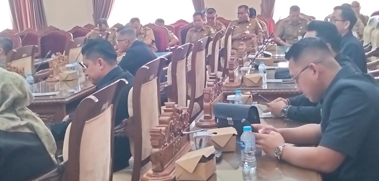PJ Wali Kota Pangkalpinang Hadiri Paripurna DPRD, Bahas Tiga Raperda Prioritas