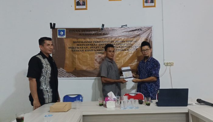 Lestarikan Sejarah, DKP Bangka Barat Verifikasi Puluhan Naskah Kuno di Desa