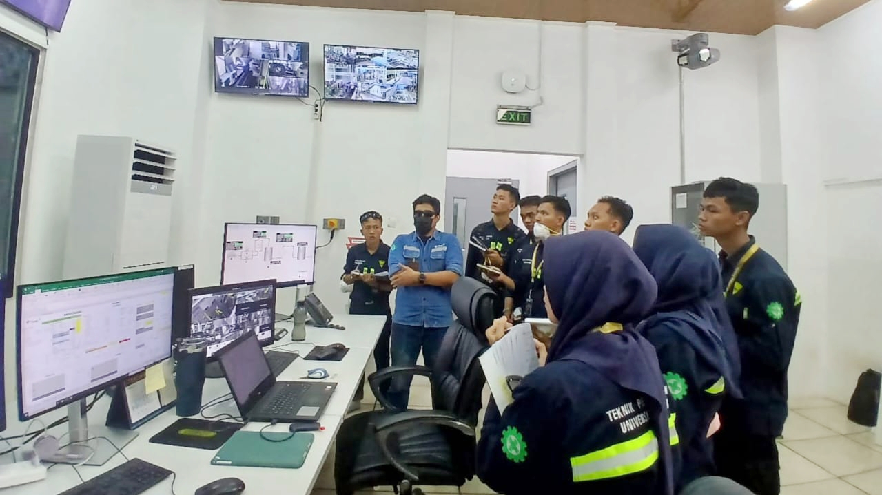 Lihat Proses Tambang dari Dekat, Mahasiswa Unja Kunjungi PT Timah