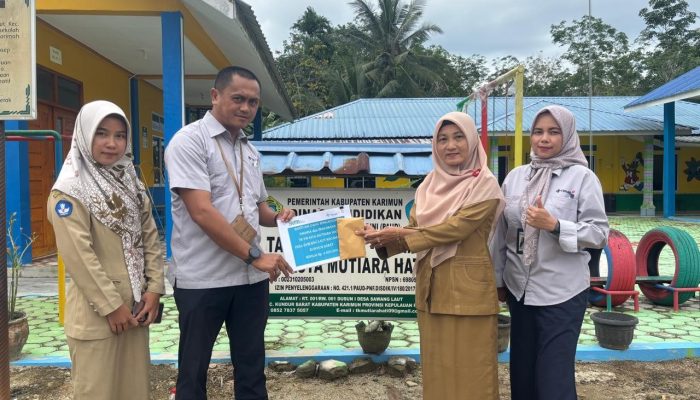 Dukung Pendidikan Anak Usia Dini, PT Timah Serahkan Printer dan Kursi untuk TK Mutiara Hati