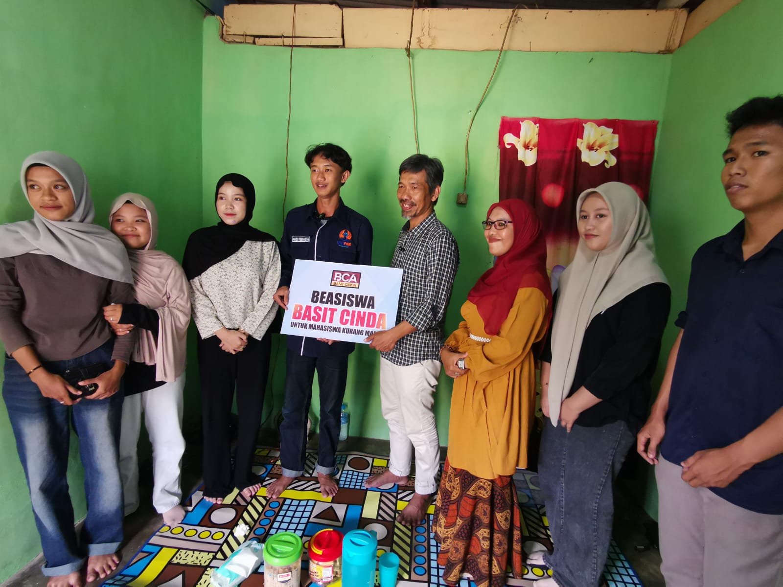 Dapat Beasiswa dari Basit Cinda, Randu Termotivasi untuk Jadi Orang Sukses