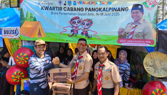 Basit Cinda Salurkan Bantuan Susu untuk Peserta Jamda V Bangka Belitung