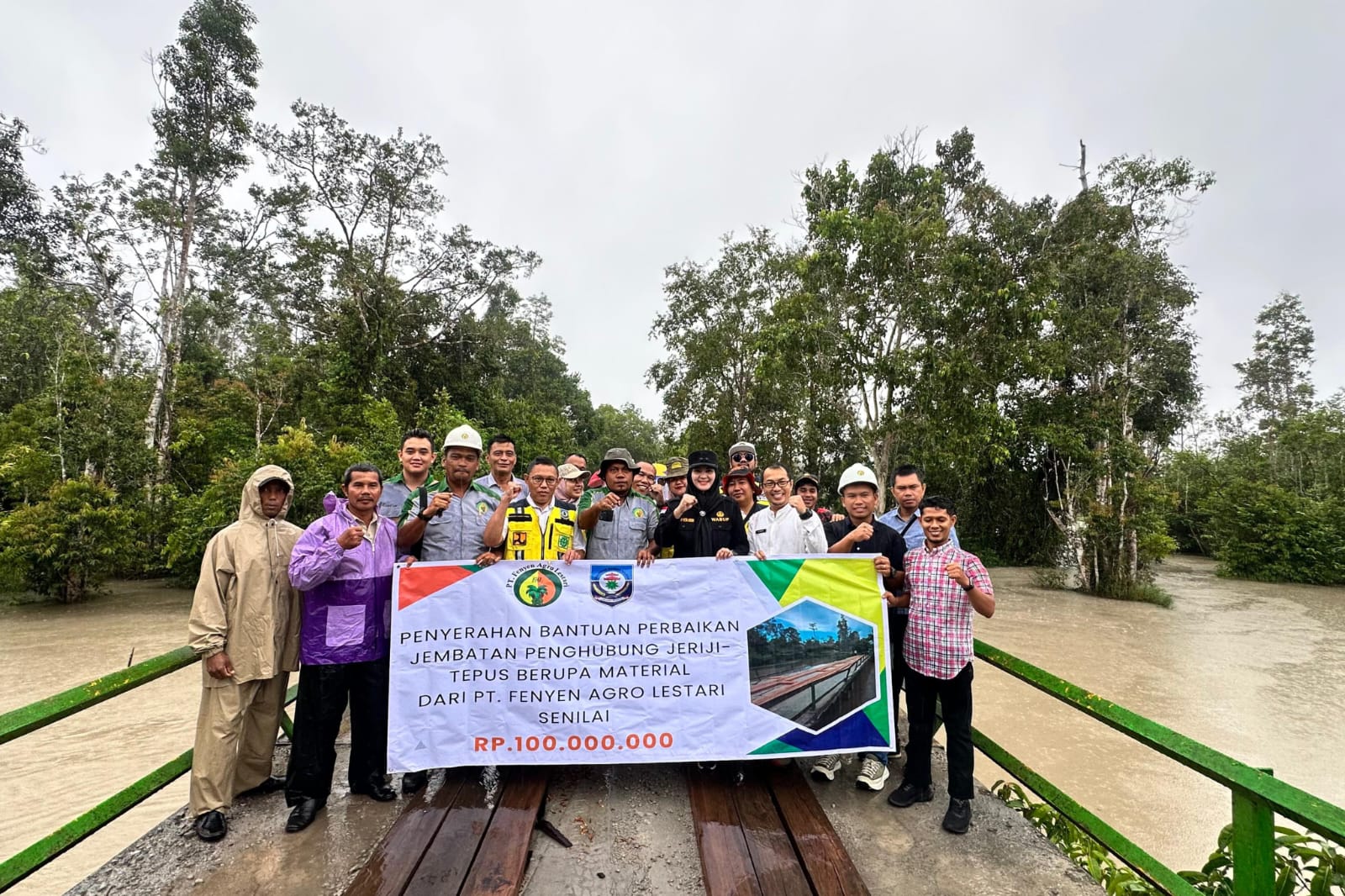 Wakil Bupati Basel Apresiasi Bantuan CSR PT FAL dan TBJ untuk Perbaikan Jembatan Jeriji-Tepus