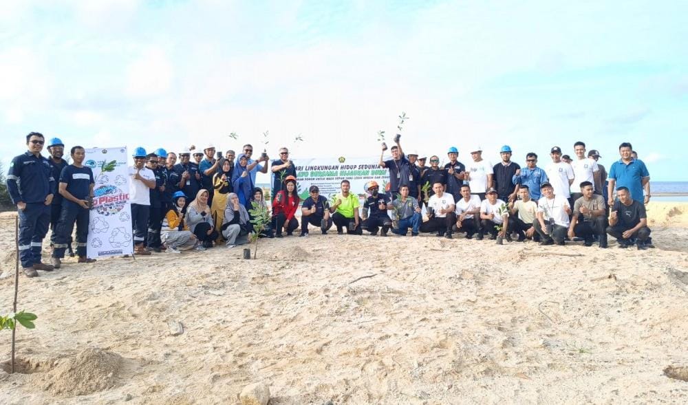 PT Timah Tanam Ratusan Pohon di Lahan Bekas Tambang