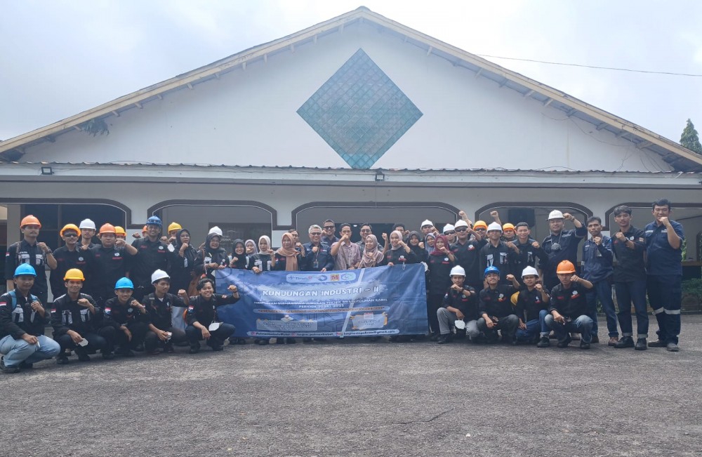 Puluhan Mahasiswa Polman Babel Kunjungi PT Timah, Belajar Langsung Proses Peleburan Timah