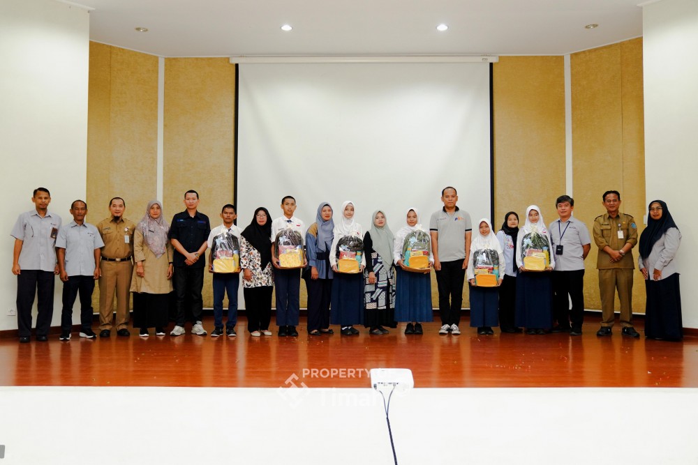 Dilepas Orang Tua dengan Haru, 36 Siswa Mulai Pendidikan di Pemali Boarding School PT Timah