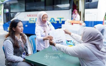 Sambut HUT ke-49, Mobil Sehat PT Timah Layani Pemeriksaan Kesehatan Gratis untuk Warga Bangka