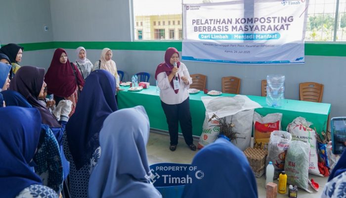PT Timah Dorong Warga Sungailiat Olah Sampah Jadi Pupuk Kompos