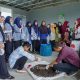PT Timah Latih Ibu-ibu di Sungailiat Kelola Sampah Organik Jadi Pupuk Kompos