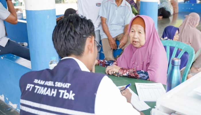 Ratusan Warga Manfaatkan Pengobatan Gratis HUT ke-49 PT Timah di Belinyu