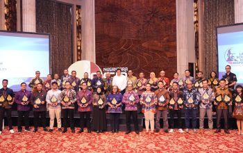 Raih 43 Penghargaan, Program TJSL PLN Diganjar Pengakuan Tertinggi di CSR Awards 2025