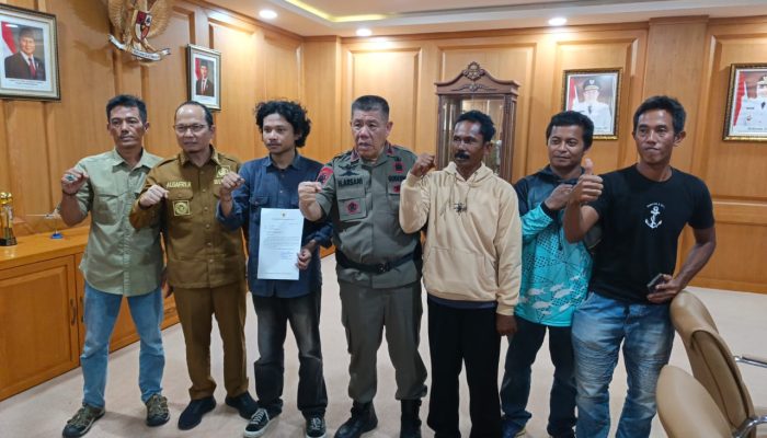 Desak Cabut IUP Tambang Laut Batu Beriga, Begini Respon Gubernur Babel Saat Temui Nelayan