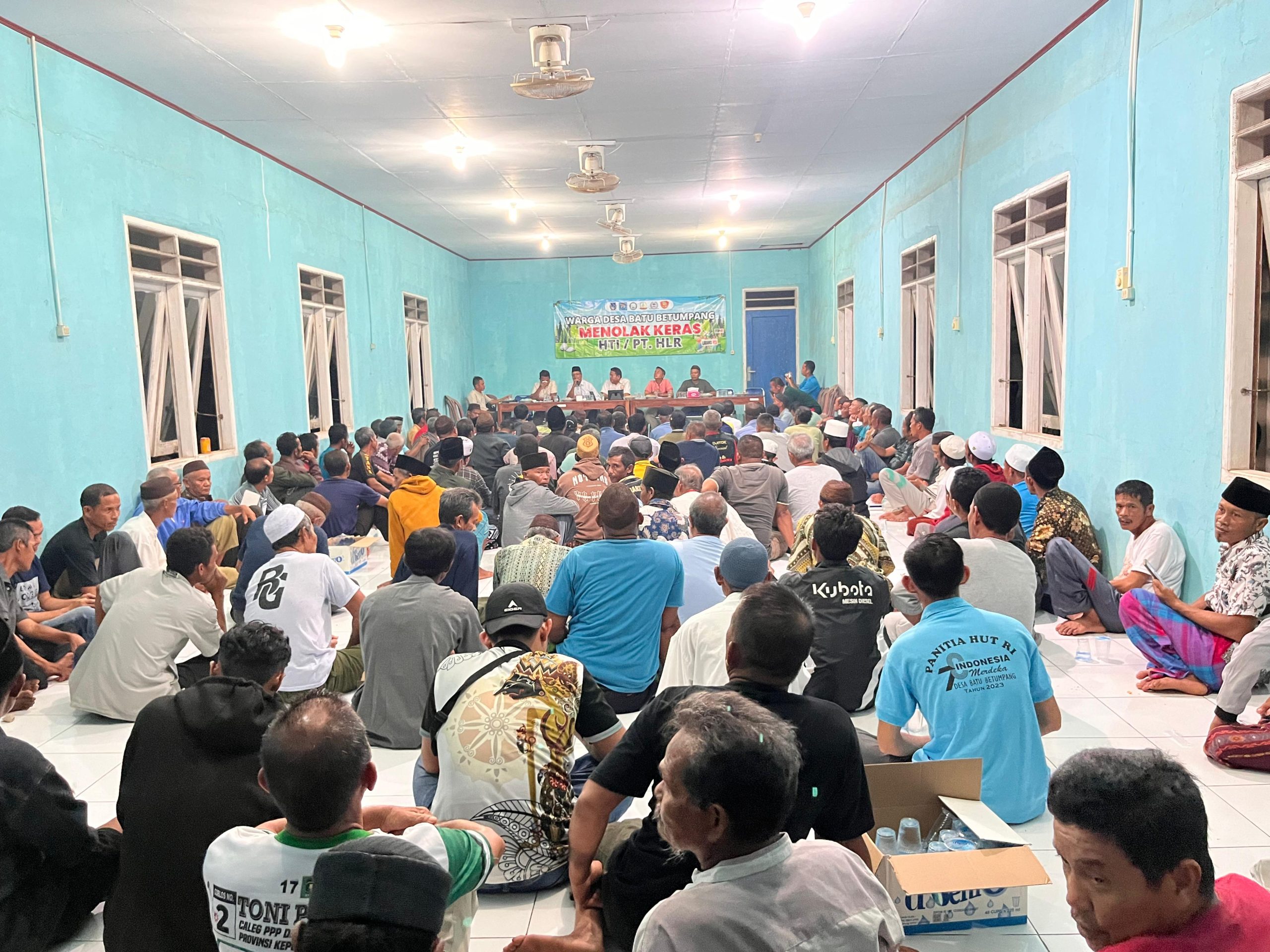 Warga Desa Batu Betumpang Tolak HTI PT HLR, Sebut Penjajahan Modern dan Siap Demo ke DPRD Babel