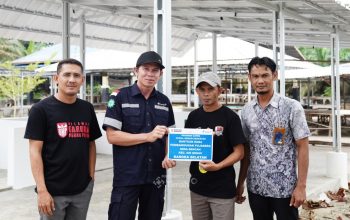 PT Timah Salurkan Program TJSL untuk Pembangunan Pujasera di Desa Bencah