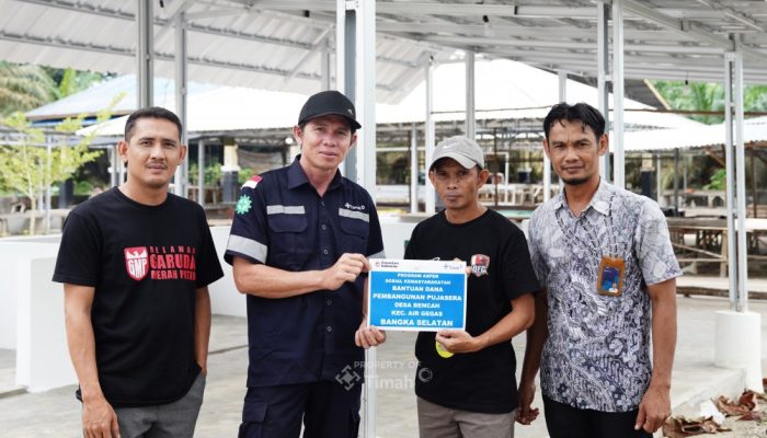 PT Timah Salurkan Program TJSL untuk Pembangunan Pujasera di Desa Bencah