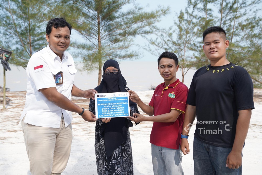 PT Timah Tbk Dukung Festival Pantai Menuang di Bangka Tengah