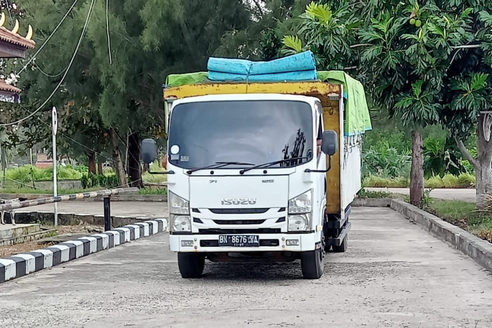Truk Isi Sagu 12 Ton dari Belitung Disinyalir Selundupkan Pasir Timah Ilegal ke Bangka