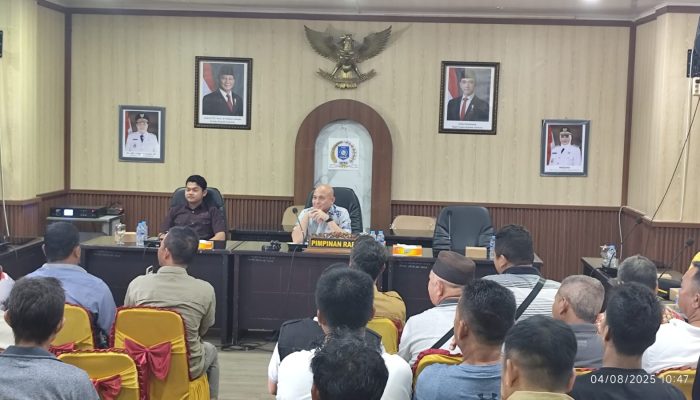 Ratusan Warga Datangi DPRD Babel, Tolak HTI Kuasai 31.000 Hektar Lahan di Bangka Selatan