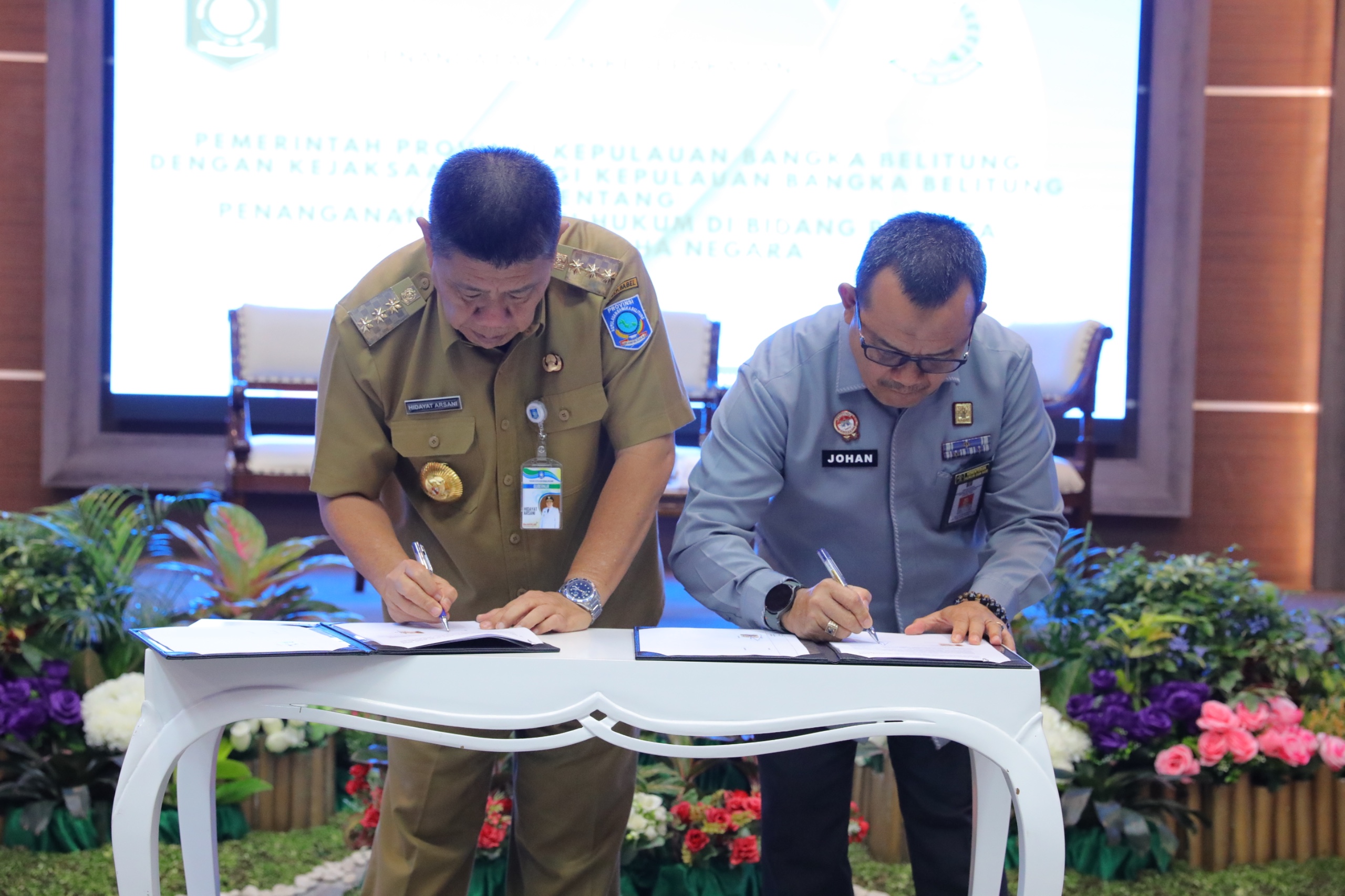 Hidayat Arsani Teken Nota Kesepakatan dengan Kajati dan Kakanwil Hukum Babel