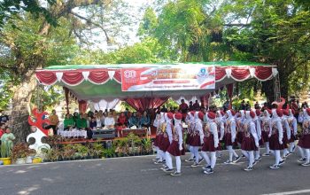 Lomba Gerak Jalan Warnai Perayaan HUT ke-80 RI di Bangka Barat, Ratusan Peserta Tampil Kreatif