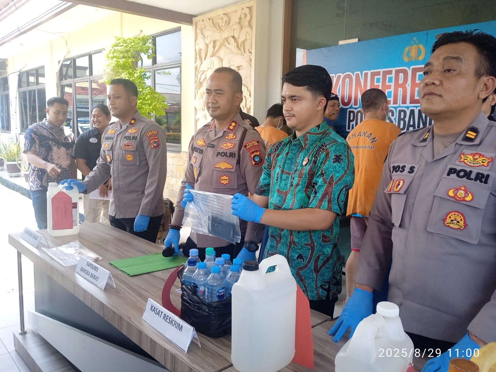 Polres Bangka Barat Bongkar Kasus Pemerasan Kadis DLH oleh Oknum Wartawan, Ini Modusnya