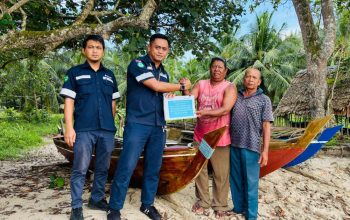 PT Timah Bantu Nelayan Kundur Barat, Beri Sampan, Jaring hingga Mesin Perahu