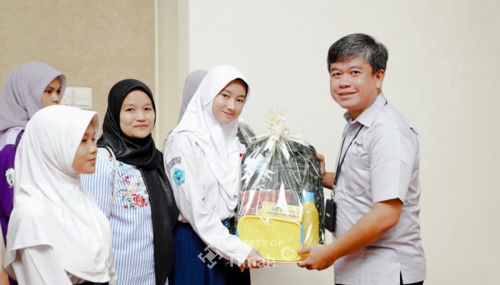 Dari Beasiswa hingga UMKM, Begini Cara PT Timah Hadirkan Manfaat Nyata bagi Warga di Wilayah Operasional
