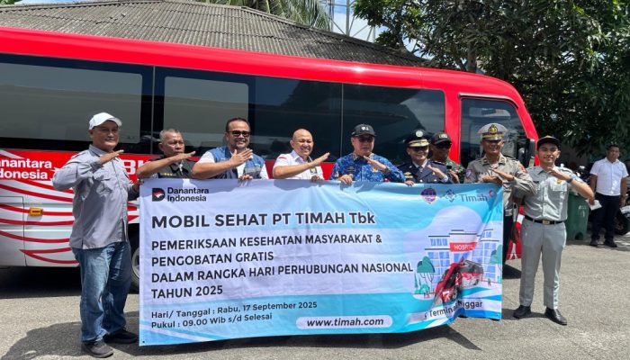 Mobil Sehat PT Timah Tbk Layani Sopir dan Warga di Hari Perhubungan Nasional