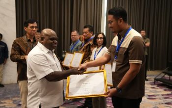 PT Timah Terima Penghargaan PRISMA dari Menteri HAM