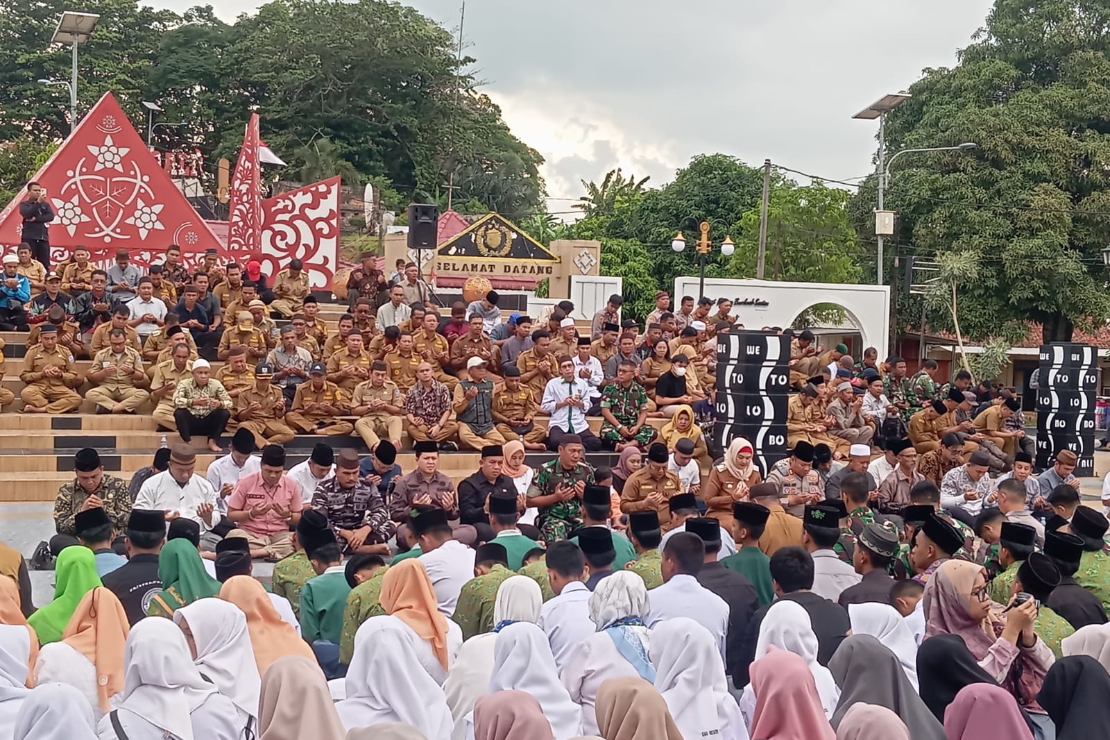 Ratusan ASN hingga TNI-Polri di Basel Gelar Doa Bersama, Riza: Hanya Jalur Langit yang Bisa Pulihkan Negeri