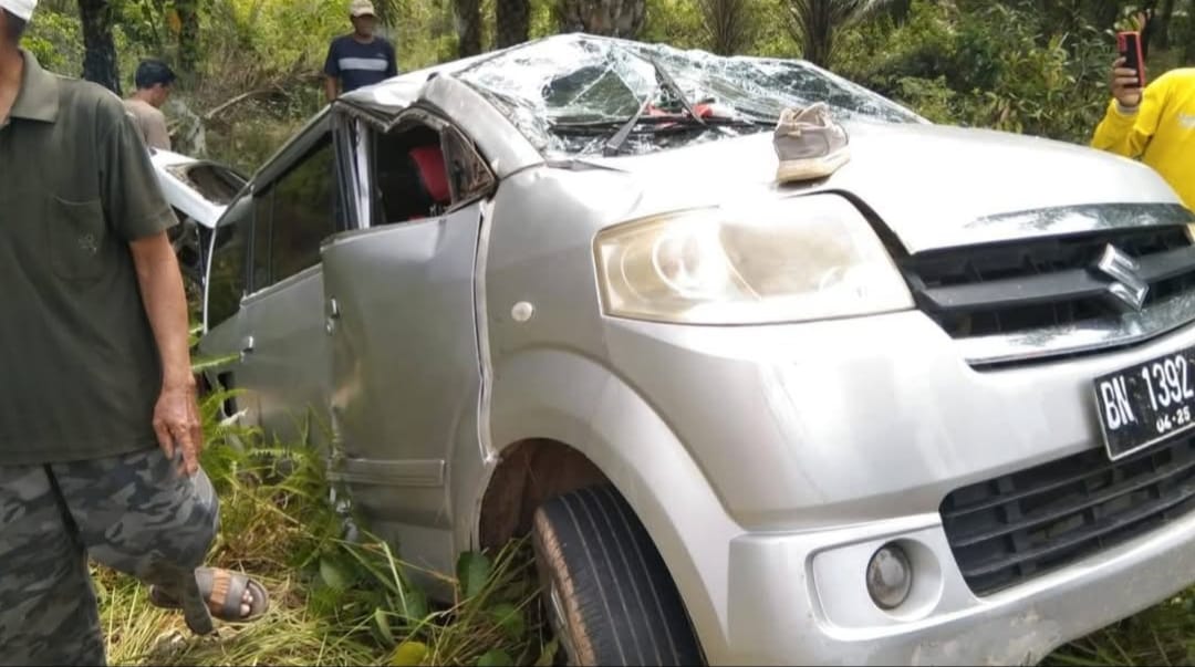 Hendak Jualan Parfum, Pengemudi APV Asal Sumsel Tewas Usai Alami Kecelakaan Tunggal di Dusun Serdang