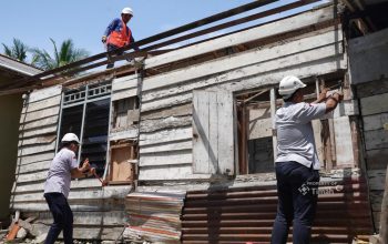 Rumah Hampir Roboh, PT Timah Bangun Hunian Layak untuk Aling