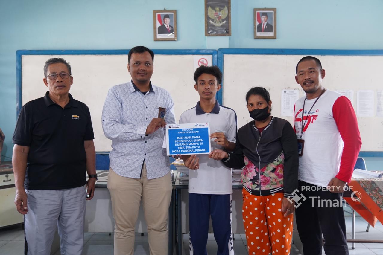 PT Timah Dukung Pelajar SMA di Pangkalpinang Lewat Beasiswa Pendidikan