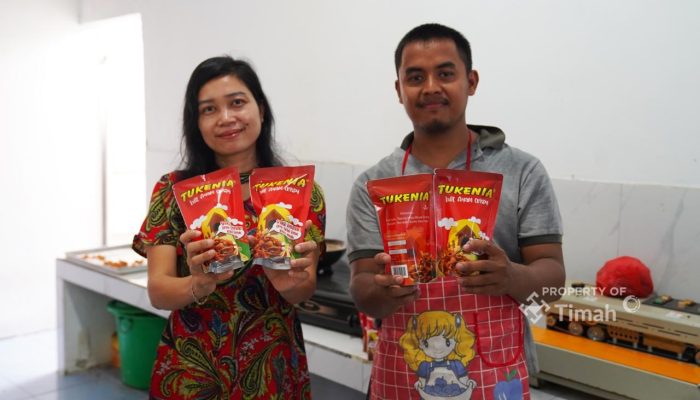 Bangkit dari Pandemi Lewat Ide Kreatif, Nia Sukses Kembangkan Camilan Kulit Ayam Berkat Dukungan PT Timah