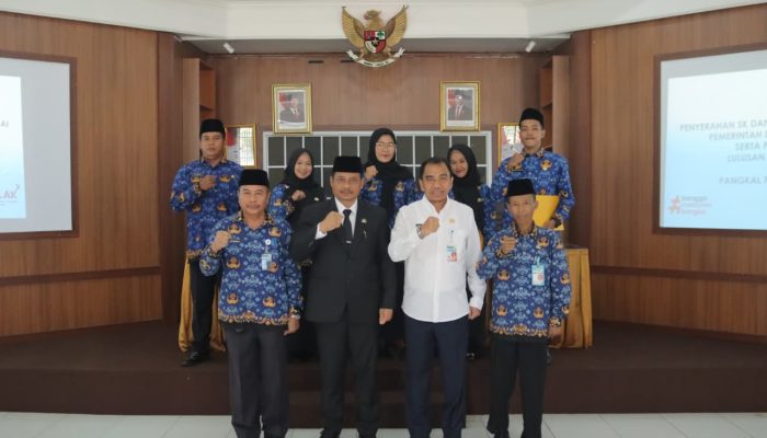 Resmi Dilantik, 12 PPPK Tahap II dan 5 CPNS IPDN Diminta Bekerja Profesional dan BerAKHLAK