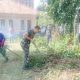 Babinsa Koramil 2301/Cilegon Gelar Karya Bakti Bersama Warga Wujudkan Lingkungan Bersih dan Nyaman