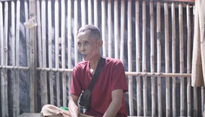Bangga Punya Anak Pejuang Pendidikan : Kisah Subur, Pemulung di Bantar Gebang yang Dukung Putrinya Kuliah Lewat Sekolah Rakyat