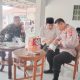 Babinsa Koramil 2302/Bojonegara Jalin Komunikasi Sosial dengan Warga untuk Perkuat Keamanan dan Gotong Royong