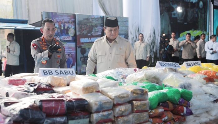 Presiden Prabowo : Pemimpin Tak Boleh Alergi Kritik, Itu Vitamin Demokrasi