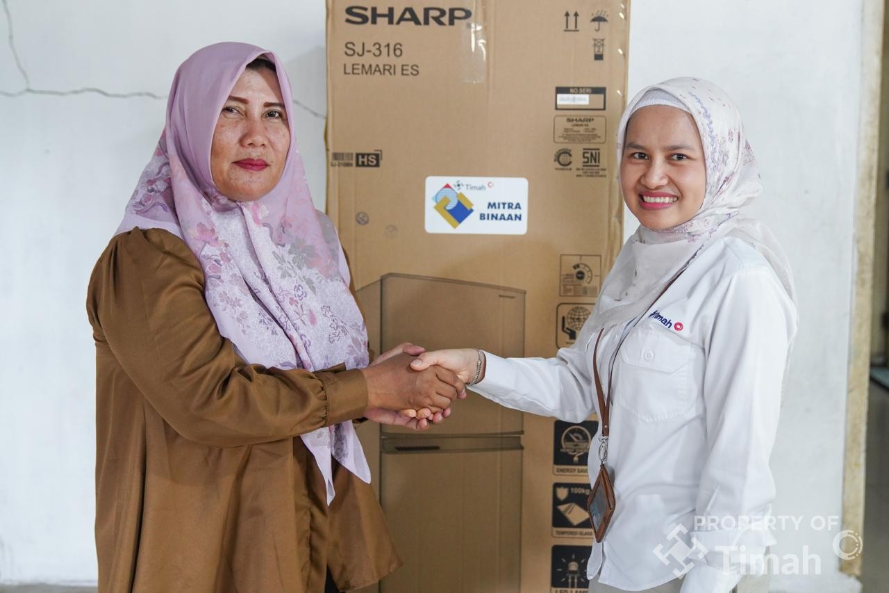 Dukung Produksi Tetap Segar, PT Timah Beri Kulkas Baru ke Usaha Rusip Asri