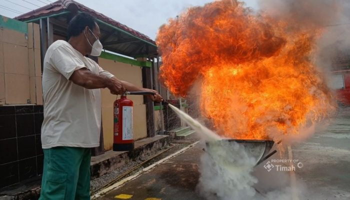 Kolaborasi dengan Pemdes, PT Timah Gelar Pelatihan Tanggap Bencana di Desa Air Putih