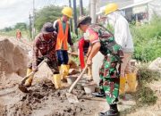 Koramil 2304/Anyar Gelar Karya Bakti Bersama Warga di Dua Desa