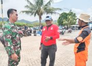 Babinsa Koramil 2304/Anyar Giat Komsos Bahas Siaga Bencana dan Kamtibmas di Wilayah Wisata