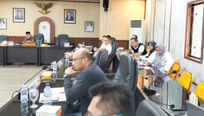 DPRD Babel Fasilitasi RDP Dugaan Pelanggaran Hak Pekerja Mitra XL Axiata